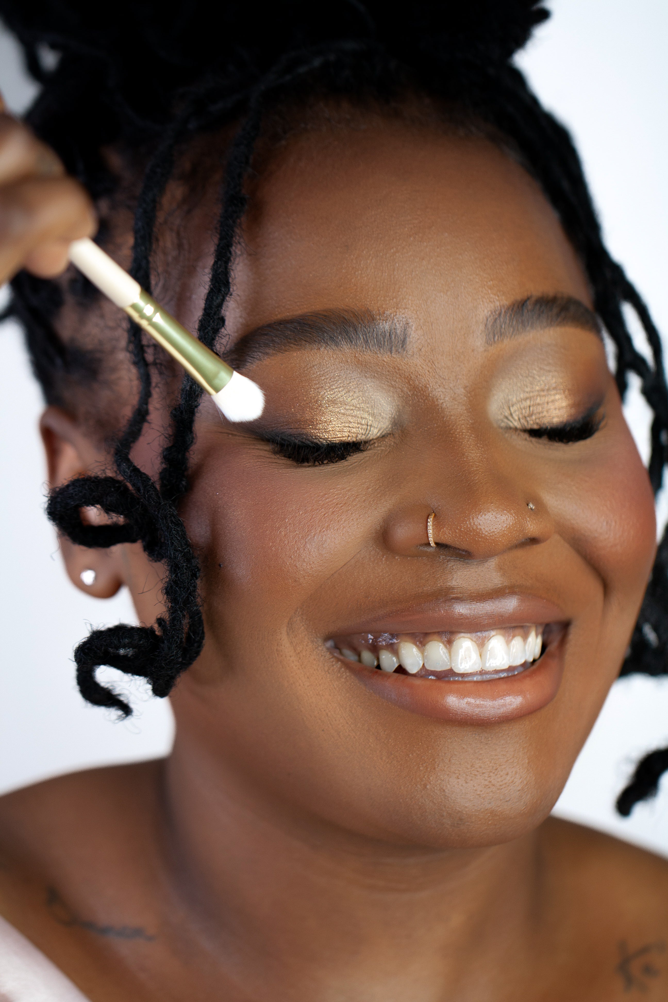 017 Flat Eyeshadow Brush