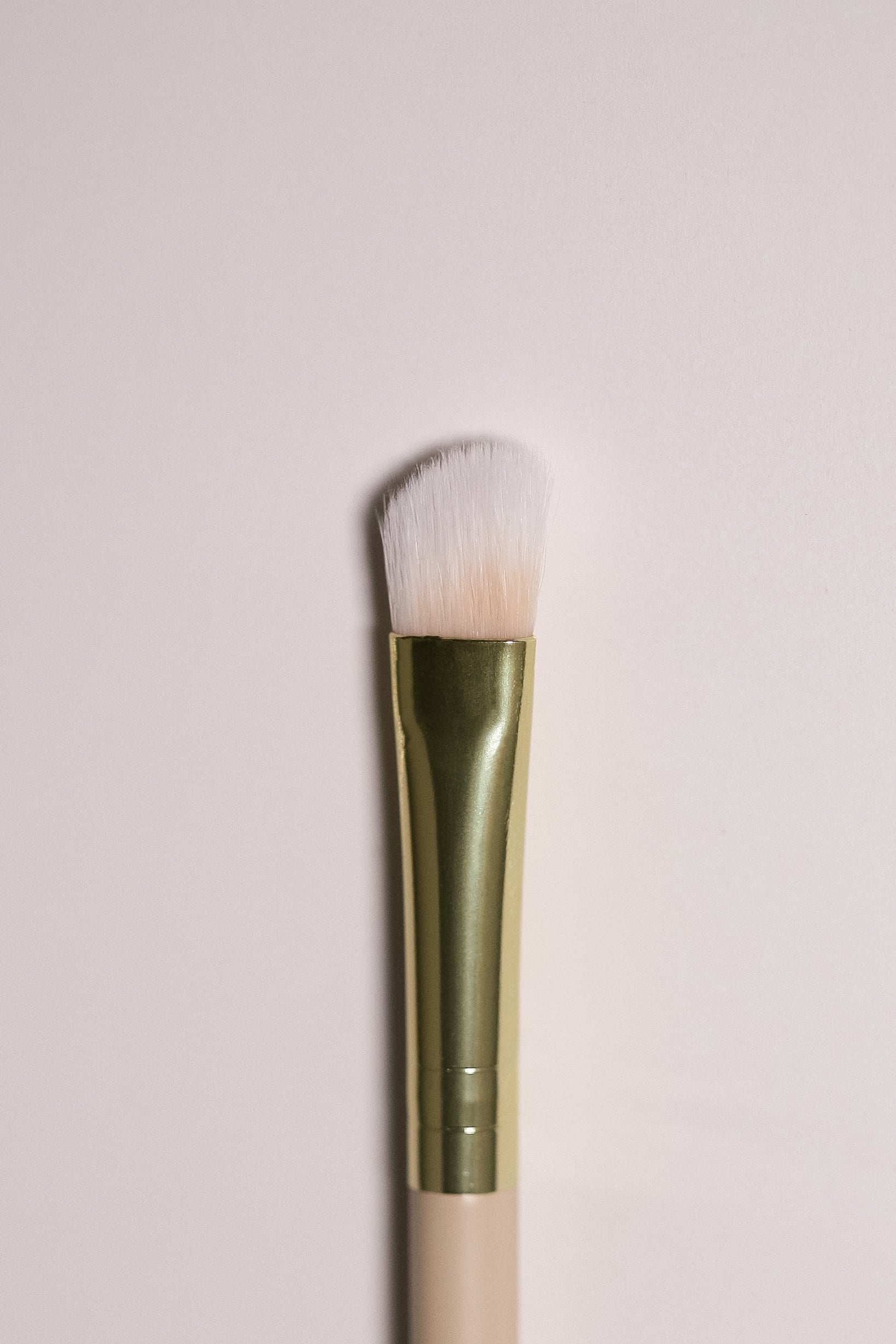 021 Angled Lash Brush