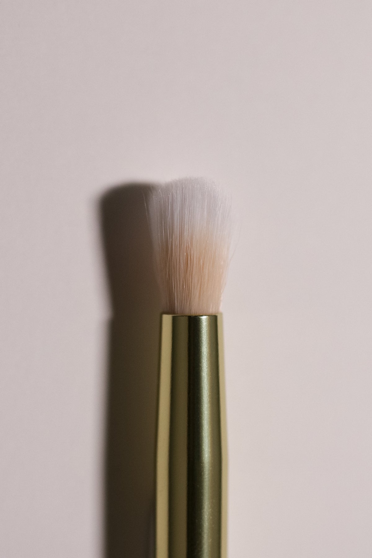 013 Medium Eyeshadow Brush