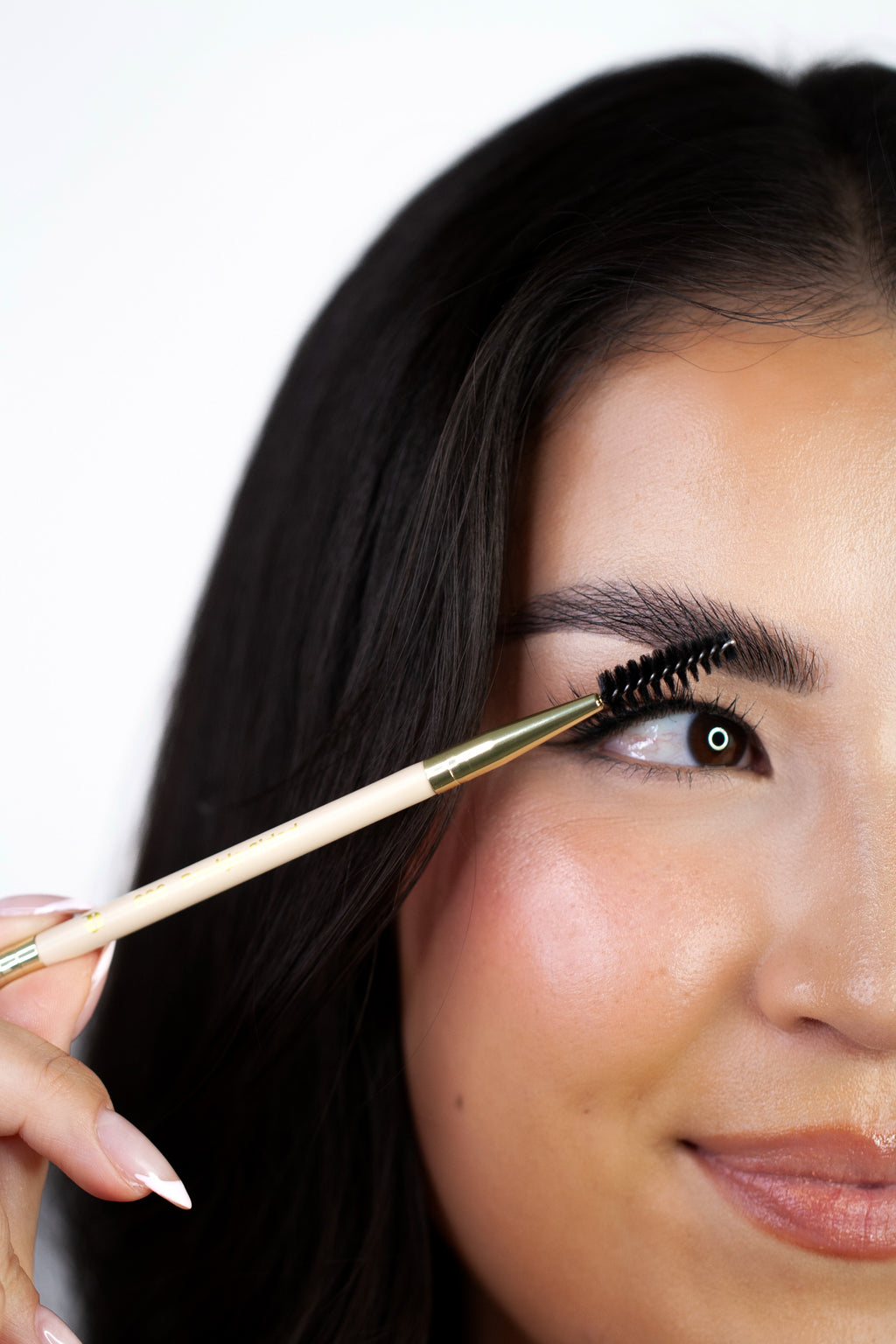 009 The Brow Brush
