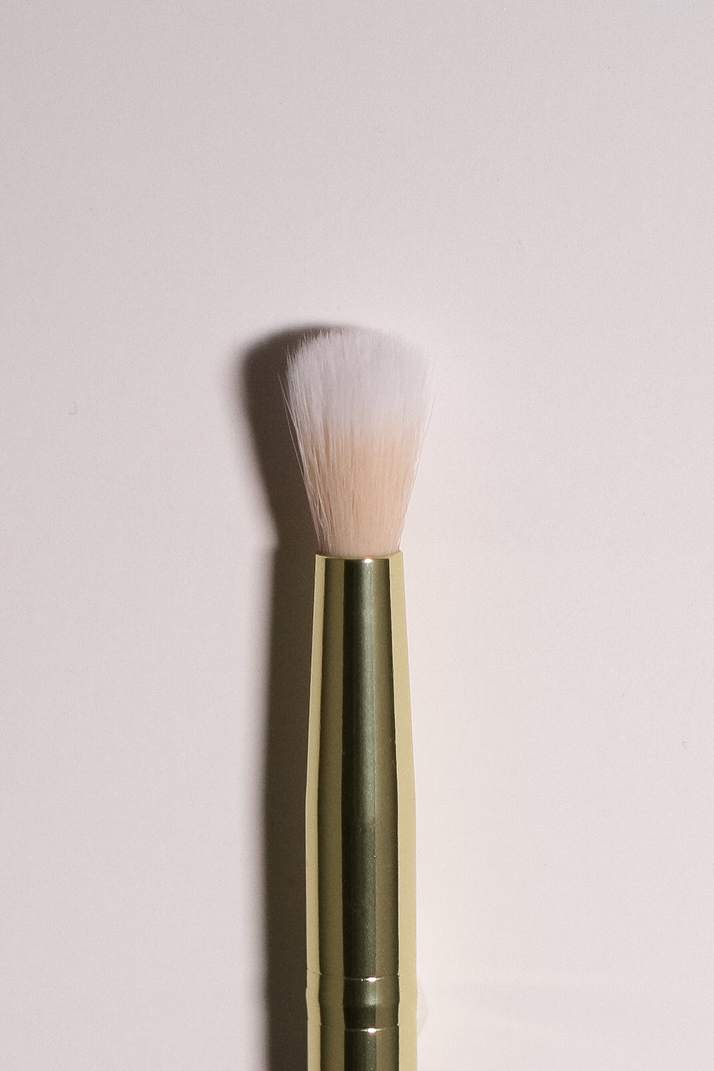 011 Fluffy Eyeshadow Brush