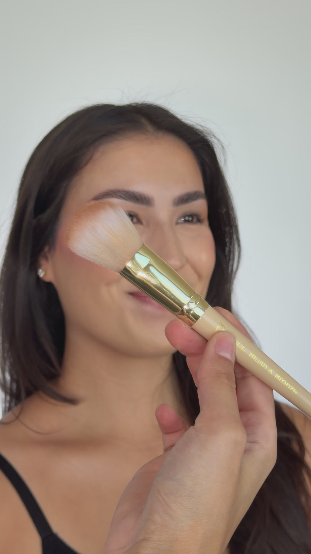 006 Round Blush + Bronze Brush