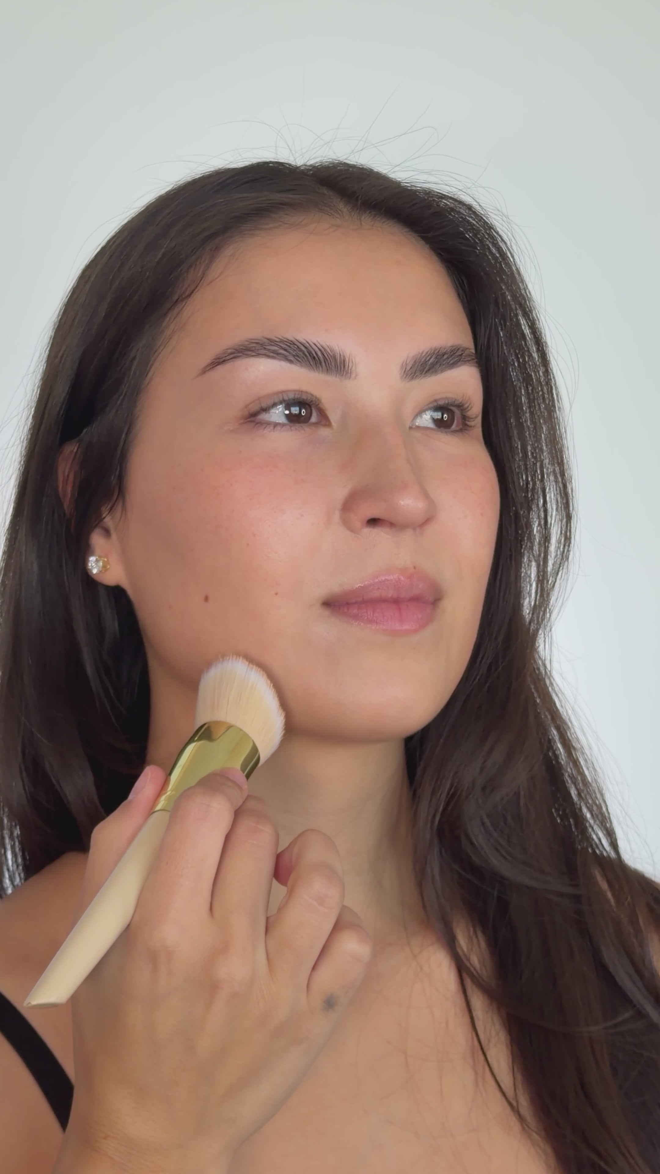 001 The Foundation Brush