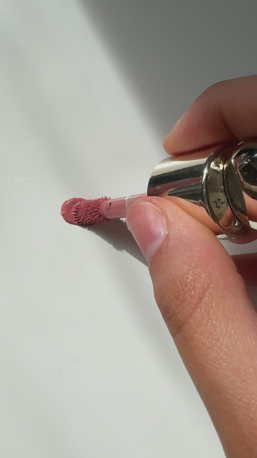 004 Crème + Liquid Brush
